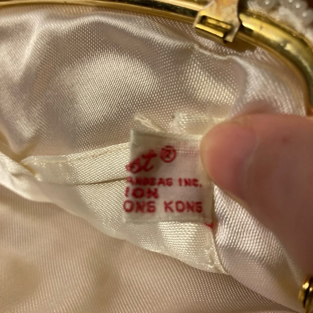 White Vintage Sequin Beaded Small Clutch Purse - Damage - Picture 14 of 17